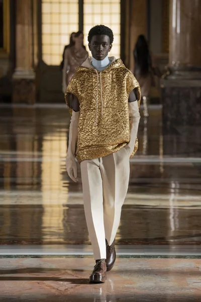 Look 58